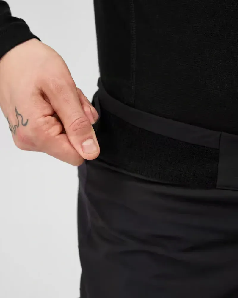 Mammut Aenergy Pro SO Hybrid Pants in Black-7