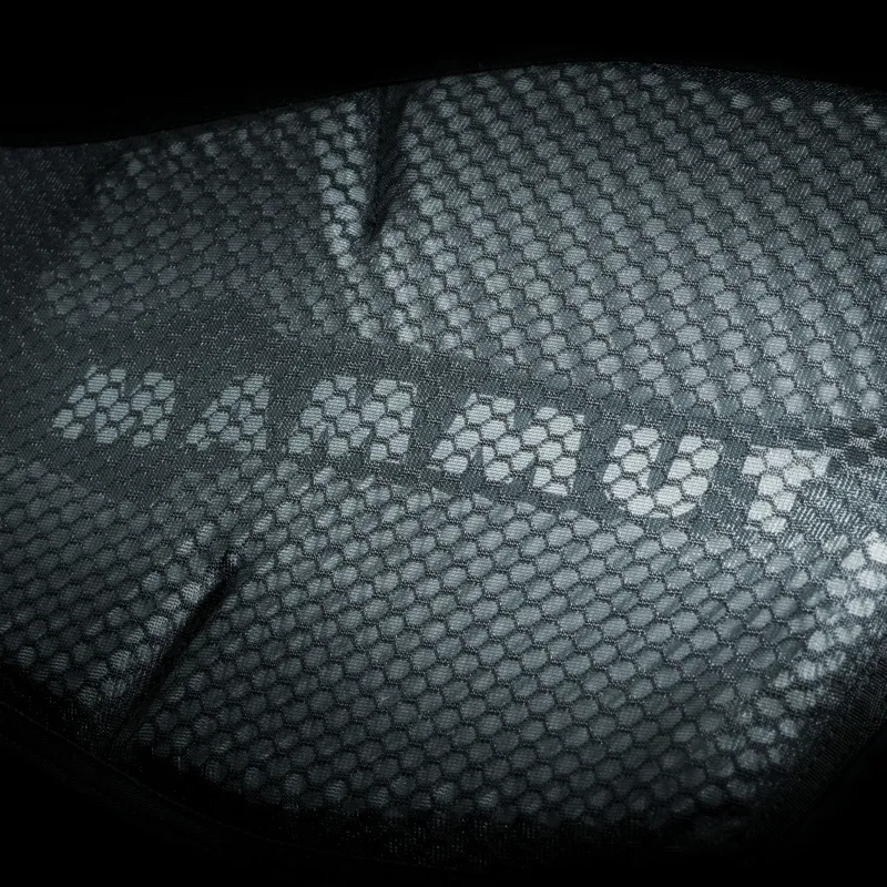 Mammut Lithium 25L Backpack in Sapphire-Black-4