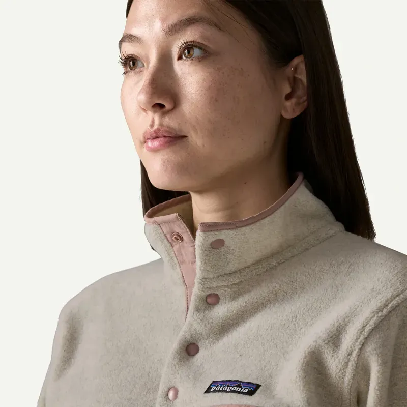Patagonia Women's Lightweight Synchilla Snap-T Fleece Pullover in Oatmeal Heather w/Moonrise Taupe-5