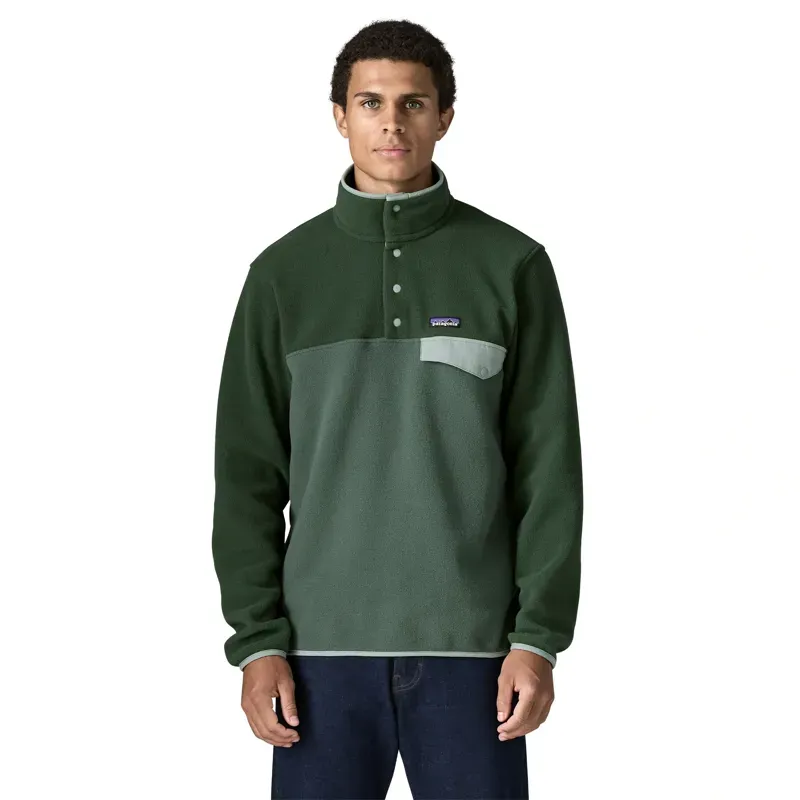 Patagonia Lightweight Synchilla Snap-T Fleece Pullover in Canopy Green-1