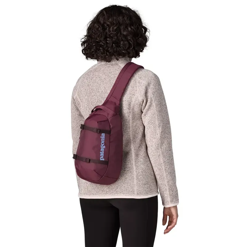 Patagonia Atom 8L Sling in Berry Fig-3