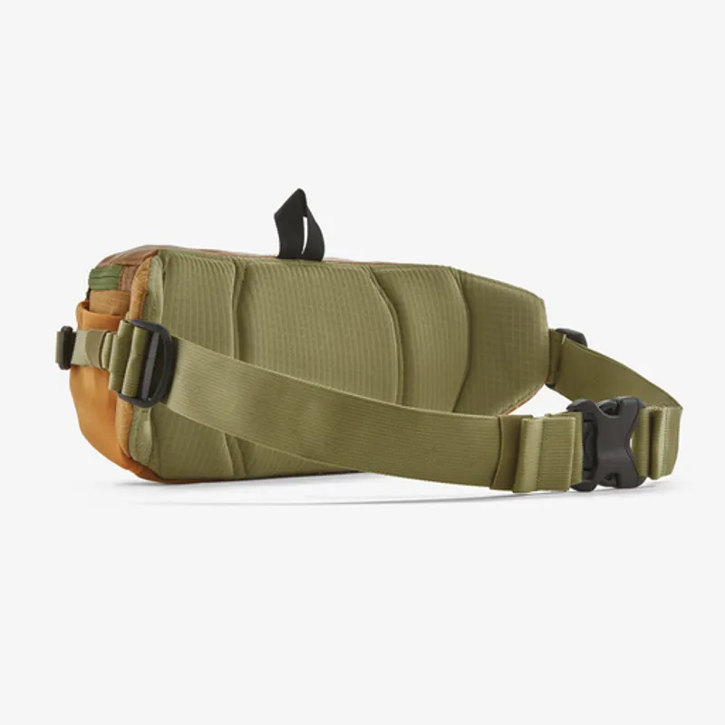 Patagonia Black Hole Waist Pack 5L Pufferfish Gold-1