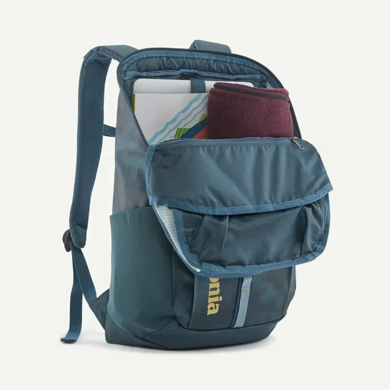 Patagonia Black Hole 25L Pack in Sastrugi: Summit Blue-2