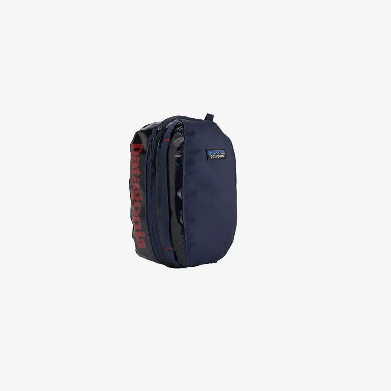 Patagonia Black Hole Cube Small Classic Navy