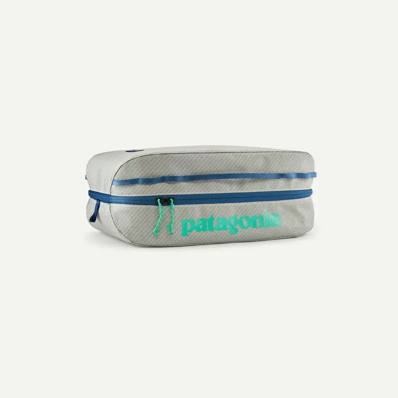 Patagonia Black Hole 14L Cube in Hut Tripper Label: May Grey