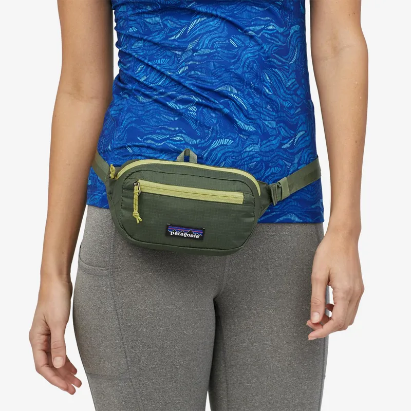 Patagonia Ultralight Black Hole Mini Hip Pack Camp Green-1