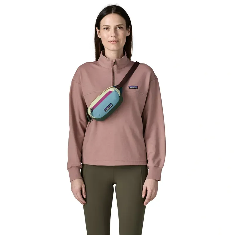 Patagonia Terravia 1L Mini Hip Pack in Patchwork: Snowmelt Blue-2
