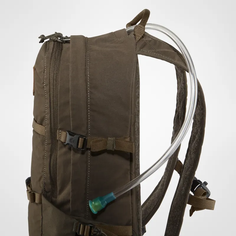 Fjallraven Lappland Hike 15 Dark Olive