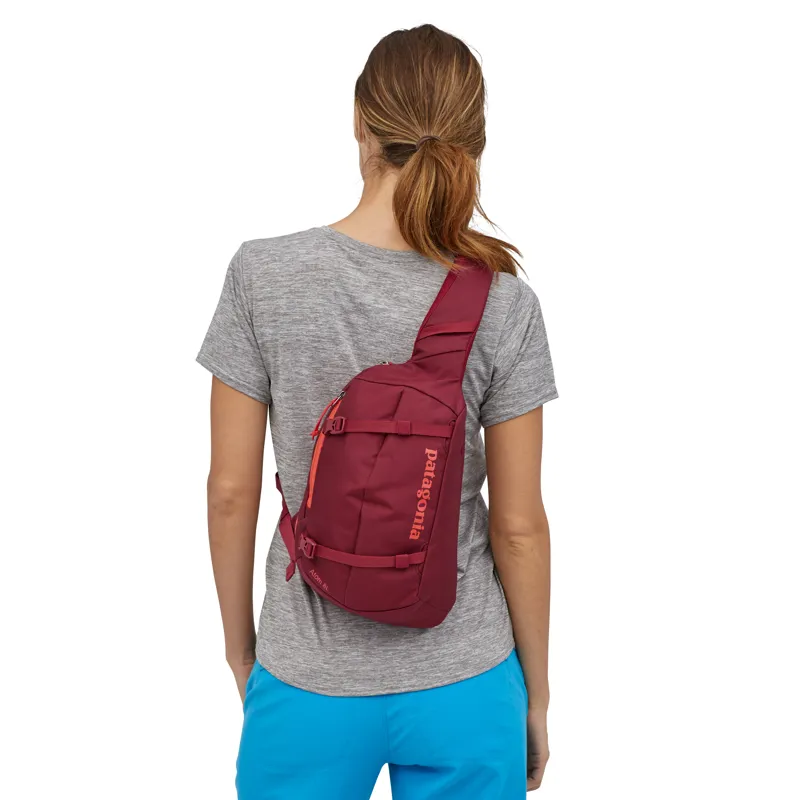 Patagonia Atom 8l Sling in Roamer Red-2