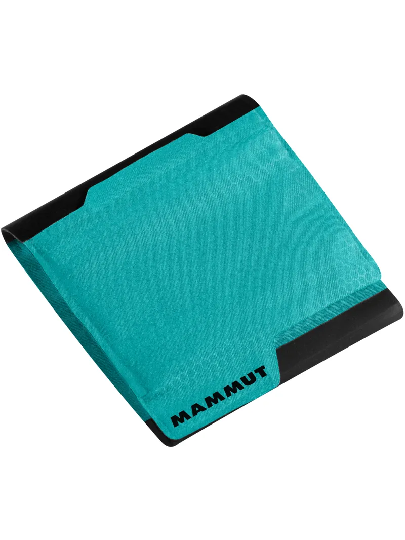 Mammut Light  Smart Wallet in Waters