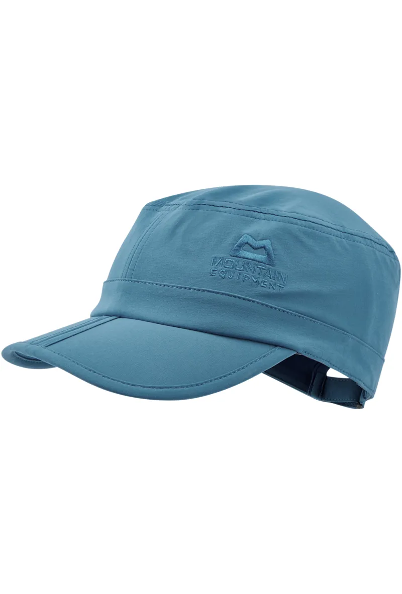 Mountain Equipment Frontier Cap in Alto Blue