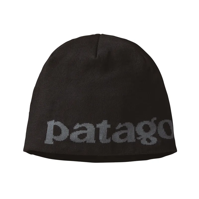 Patagonia Beanie Hat in Logo Belwe: Black