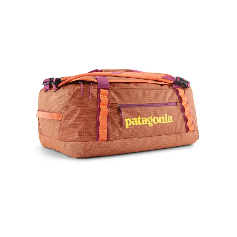 Patagonia Black Hole 40l Duffel Bag in Peach Sherbet