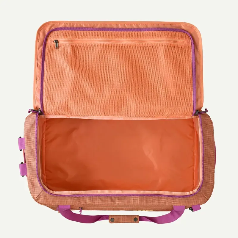 Patagonia Black Hole 55l Duffel Bag in Peach Sherbet-2