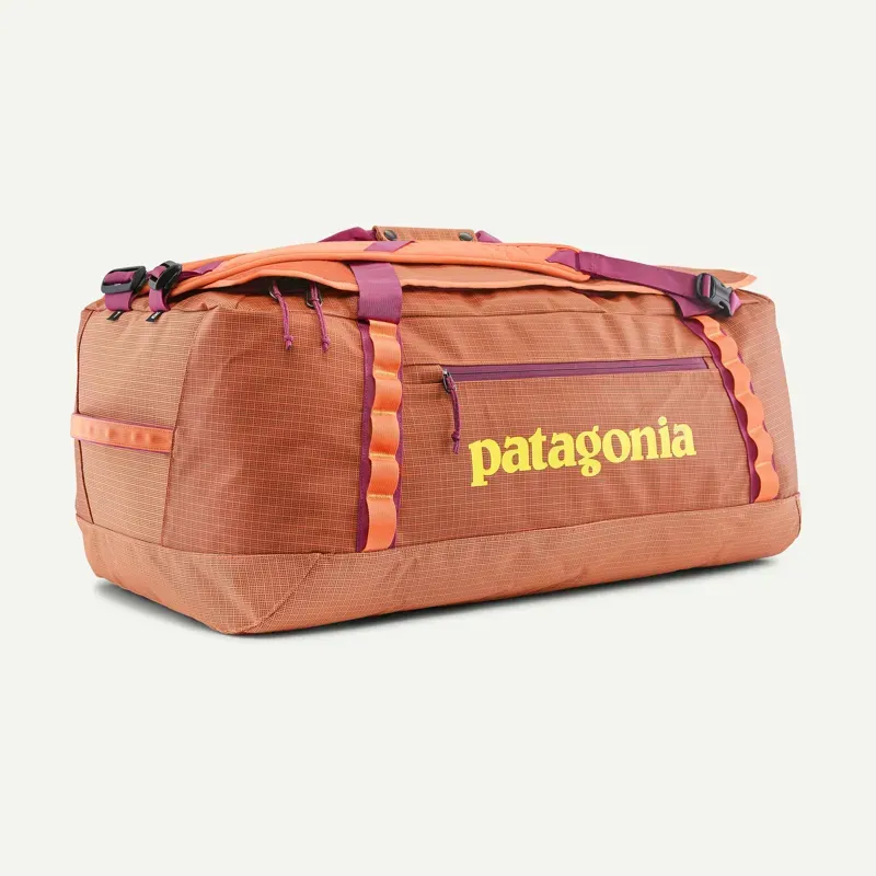 Patagonia Black Hole 70l Duffel in Peach Sherbet