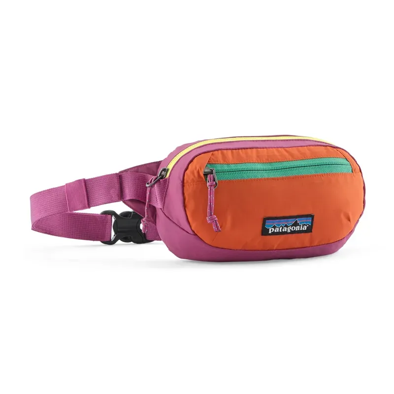 Patagonia 1L Terravia Mini Hip Pack in Coal Orange