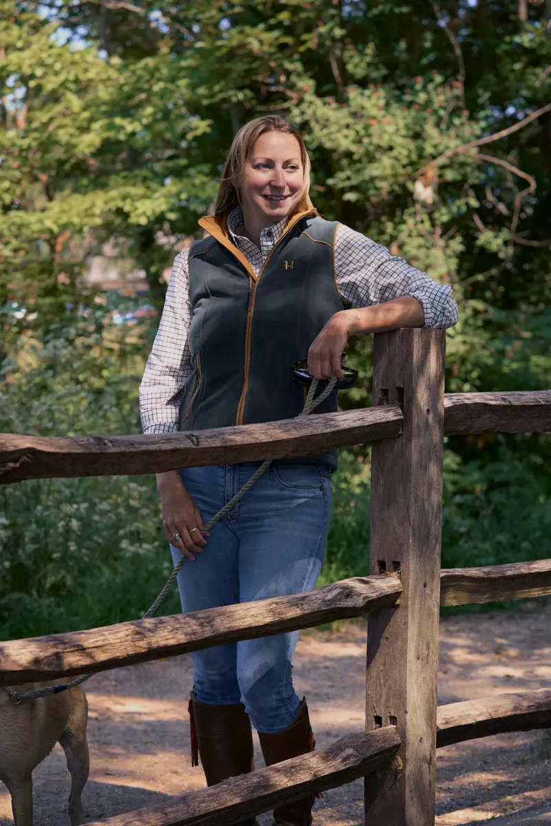 Harkila Women's Sandhem 200 Waistcoat - Dark Navy-2