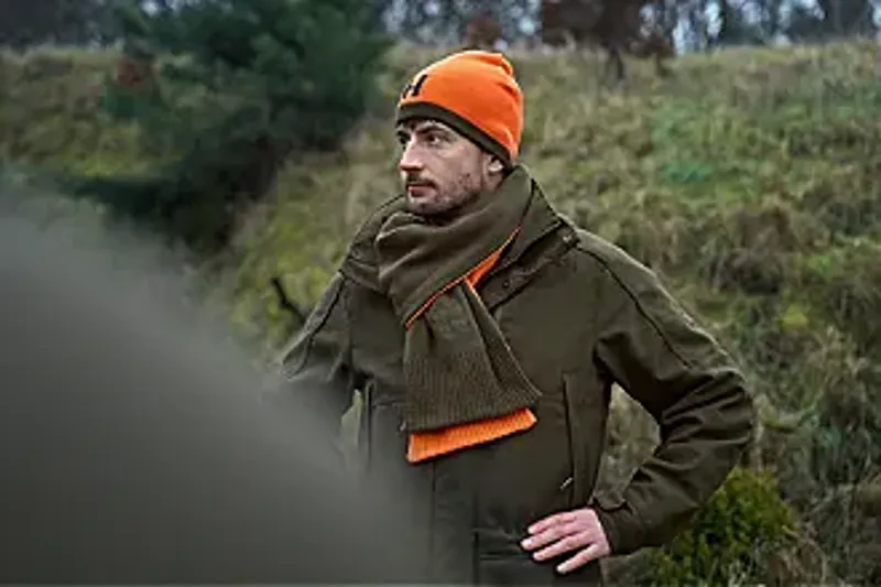 M's Härkila reversible beanie Willow green/Orange-2