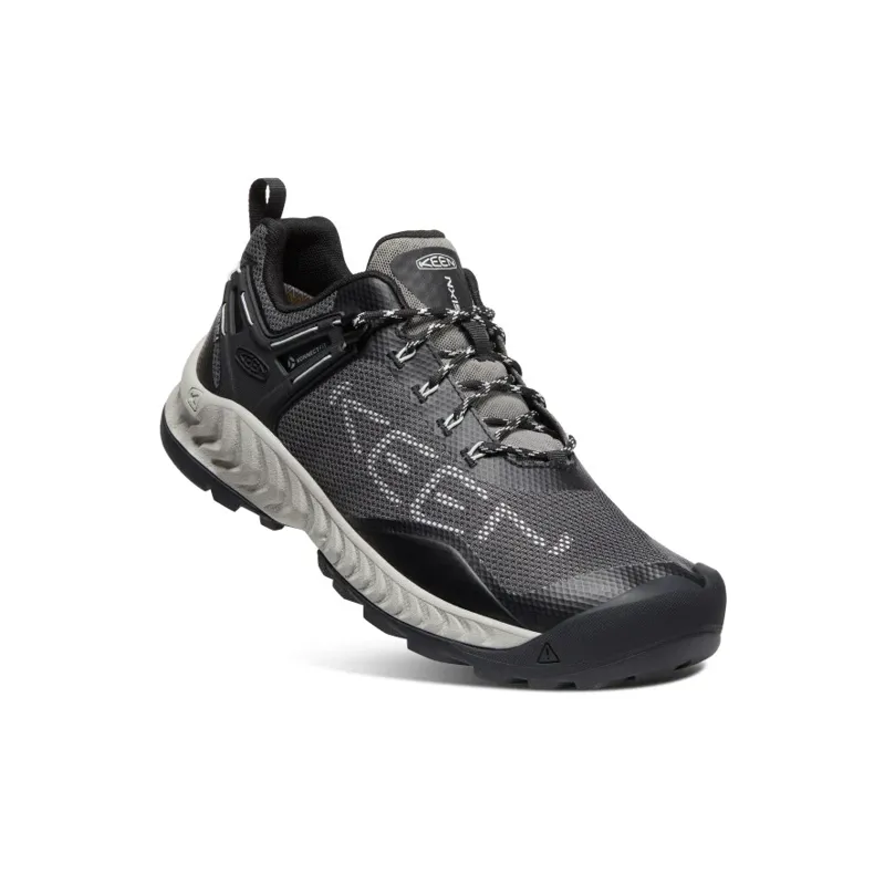 Keen Men's Nxis Evo WP Magnet/Vapor-4