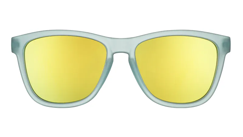 Goodr Sunbathing with Wizards