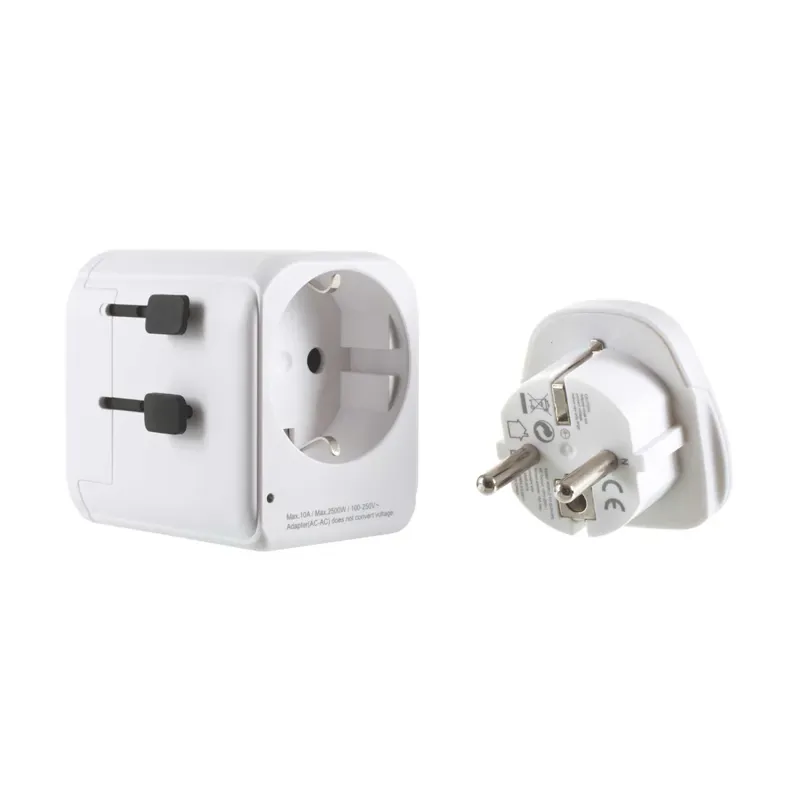 Lifeadventure UK to World Travel Adaptor with USB