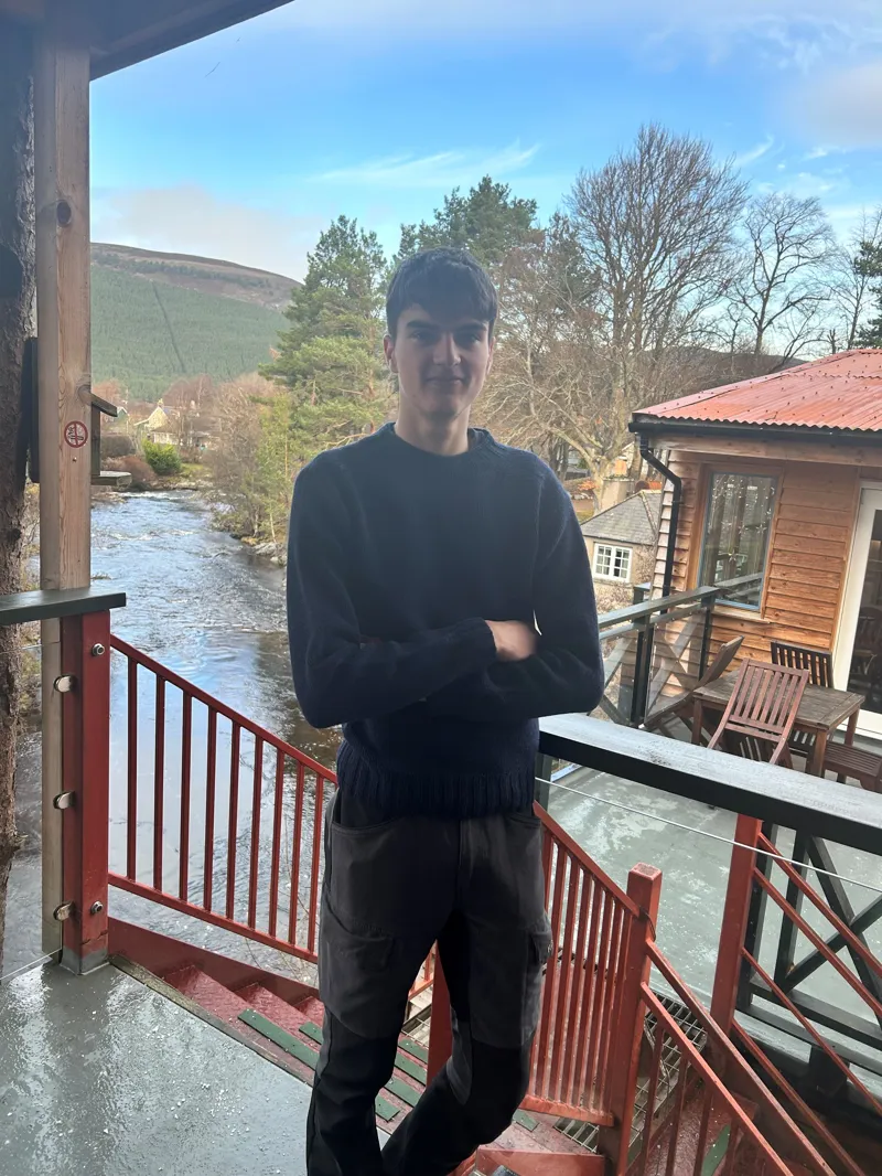 Harley Of Scotland Men's Classic Plain Crew Neck Sweater Cosmos