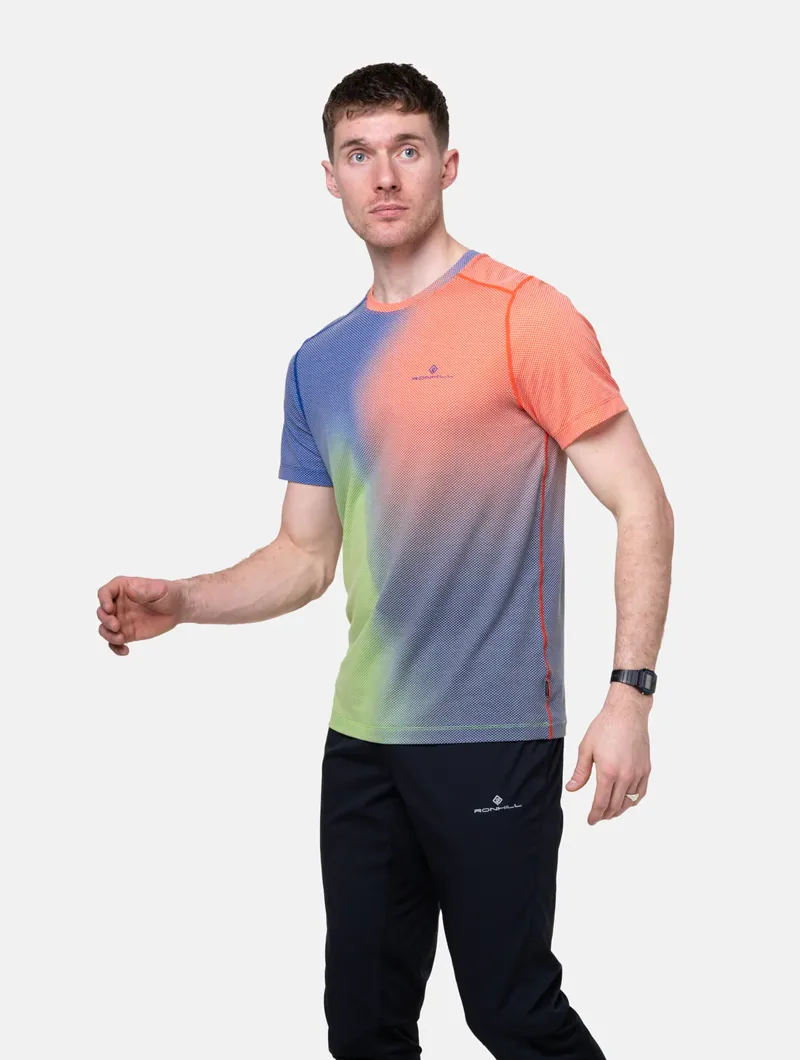 Ronhill M's Tech Golden Hour S/S Tee Dark Cobalt Merge-1