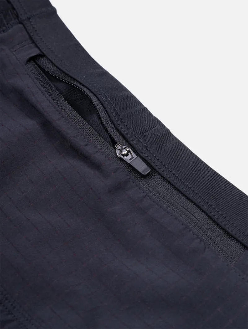 Ronhill W's Tech All-Terrain 5 Twin Short All Black-9