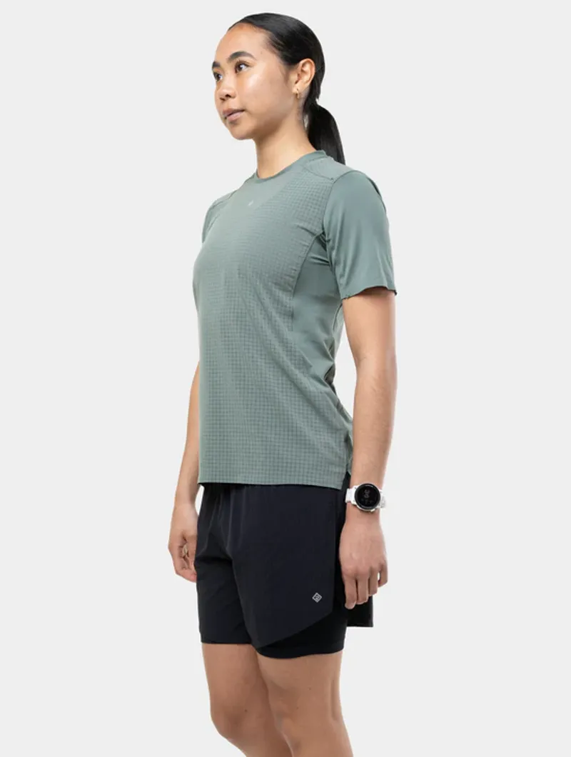 Ronhill W's Tech All-Terrain S/S Tee Laurel-1