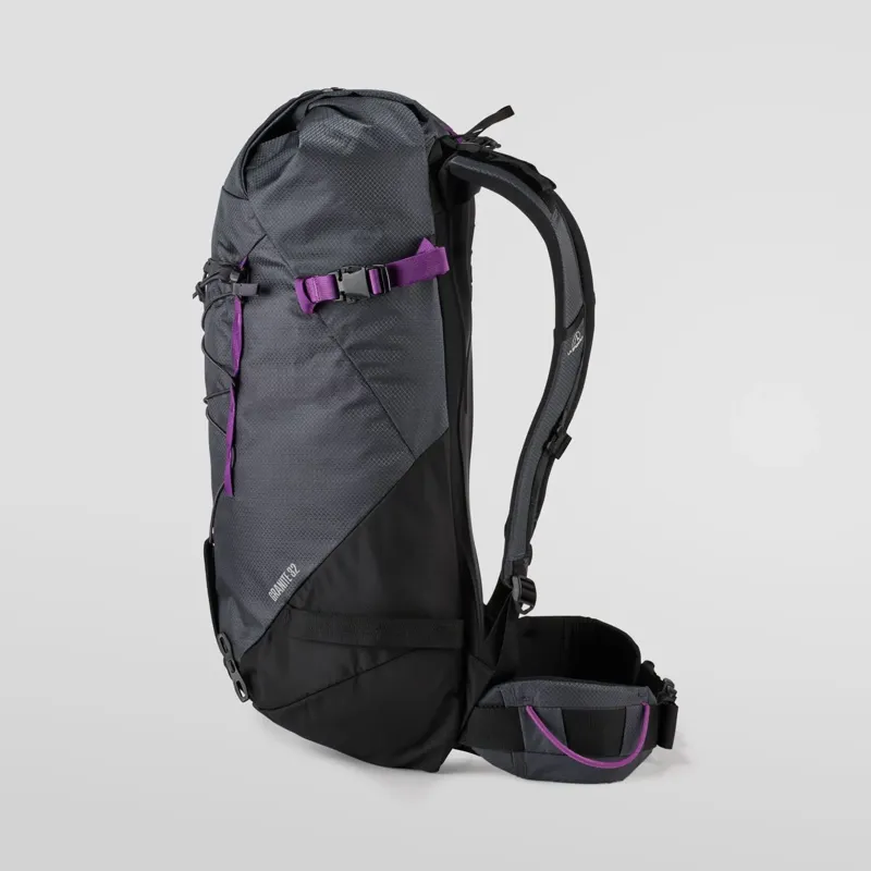 La Sportiva Granite 32 Backpack - Onyx/Black-1