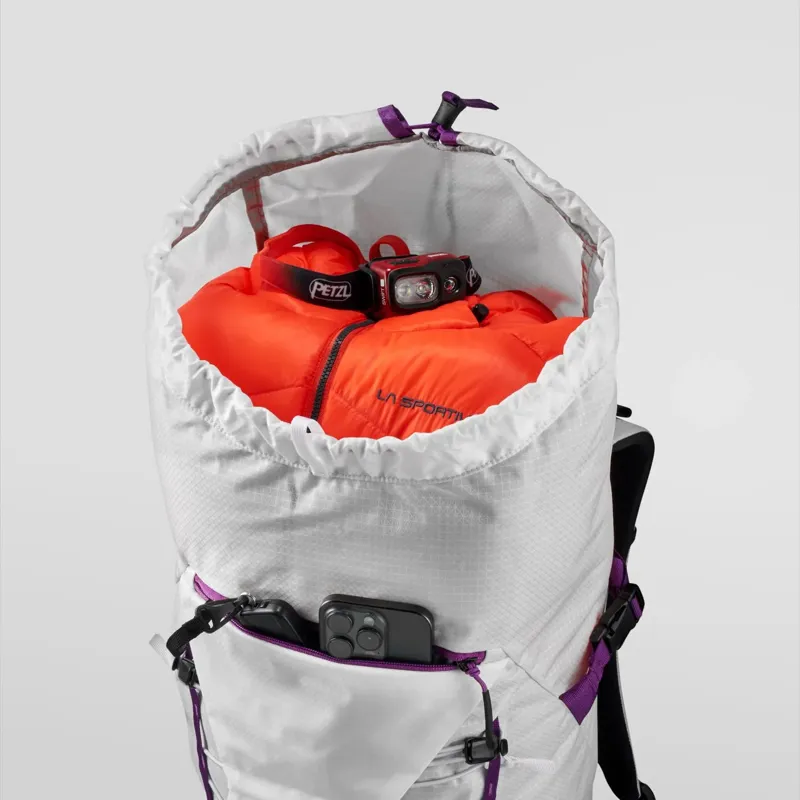 La Sportiva Granite 32 Backpack - Chalk/Black-7
