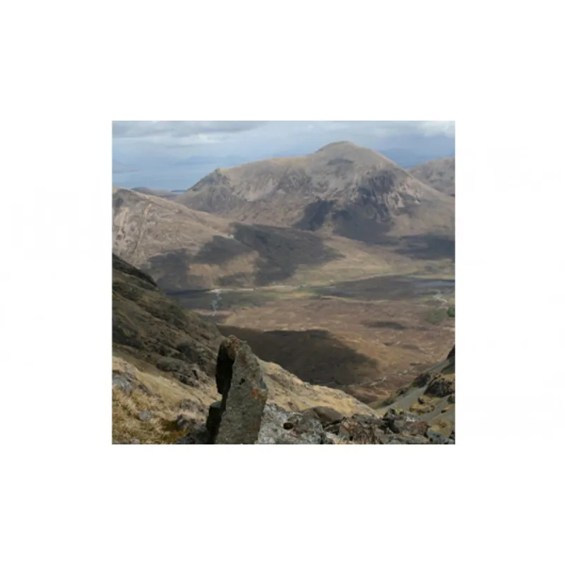 Ordnance Survey Landranger 32: Map of South Skye and Coullin Hills-5