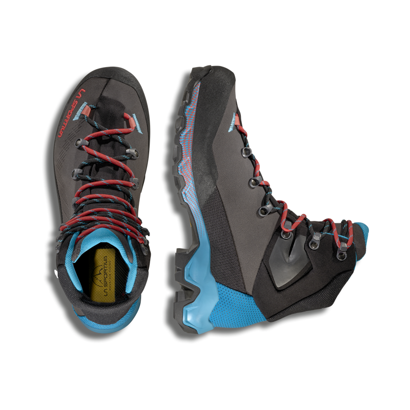 La Sportiva W's Aequilibrium Trek GTX Carbon/Malibu Blue-3