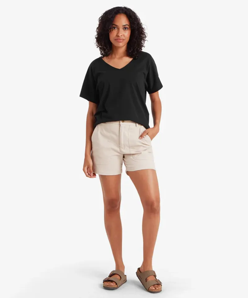 Sherpa Women's Jutnu V-Neck Tee - Black-1