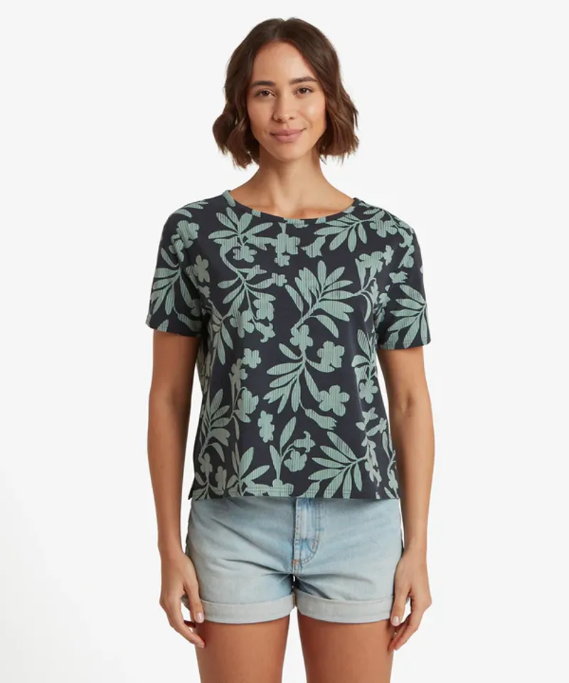 Sherpa Women's Neha Relaxed T-shirt - Black Gurans-1
