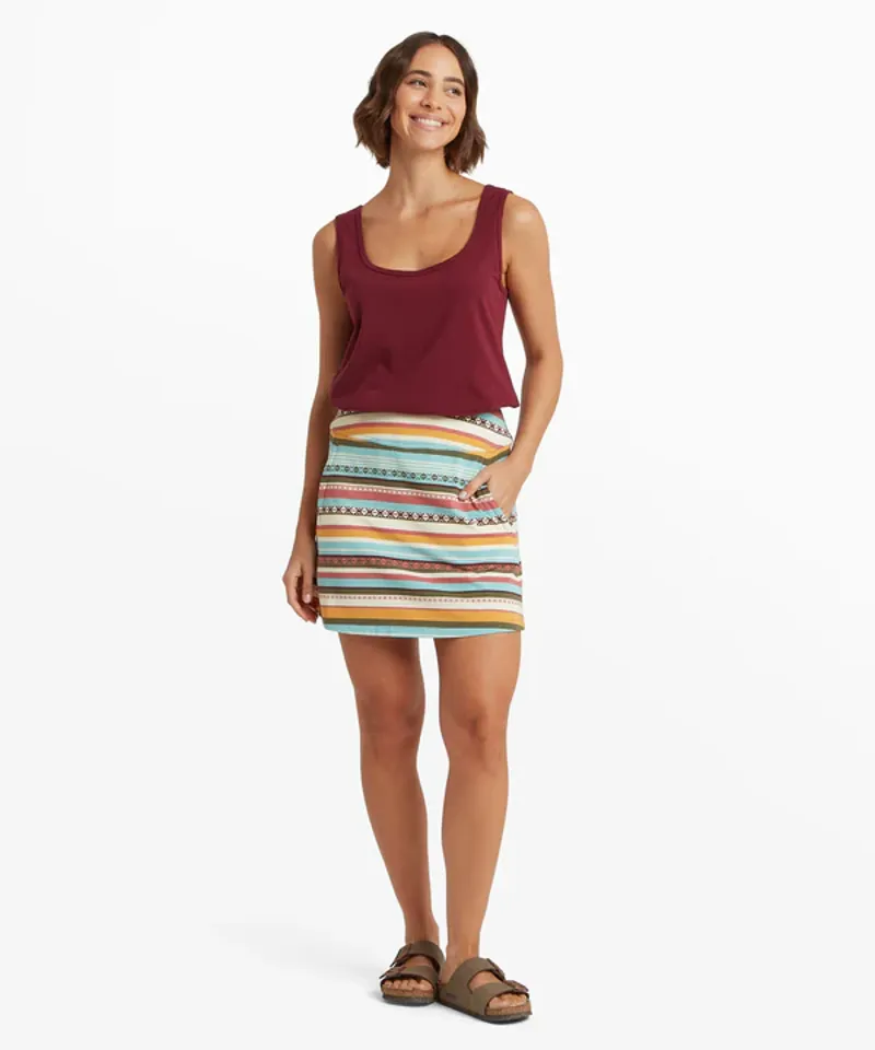 Sherpa Women's Neha Skort - Evergreen Indreni-1