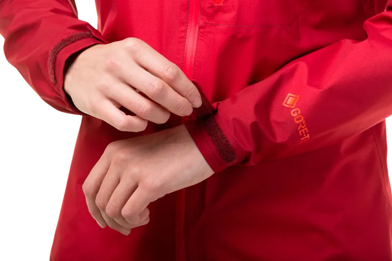 Ronhill Women's Tech Gore-Tex Mercurial Jacket Jam/Flame-10