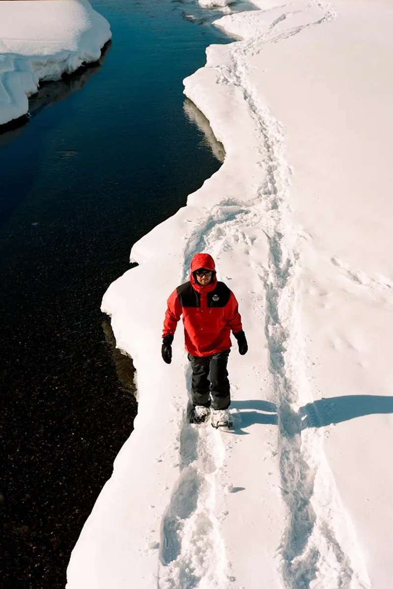 Tubbs Flex Alp White 25 Snowshoes-7