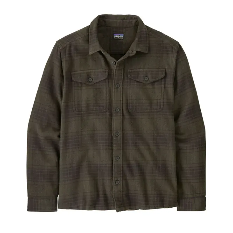 Patagonia Fjord Flannel Shirt in Cascade: Basin Green